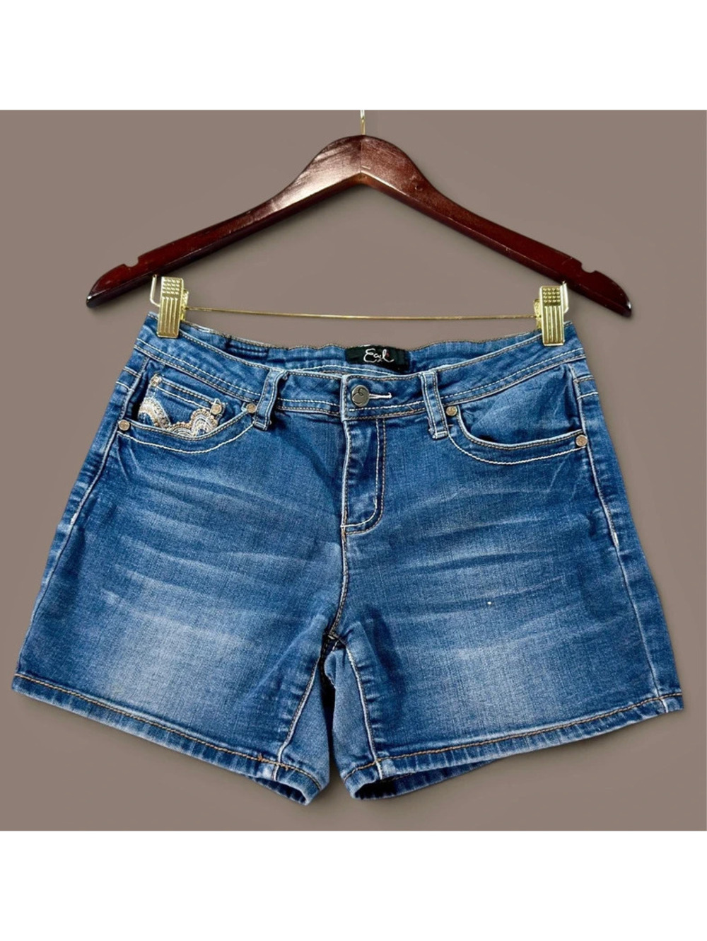 Earl Jeans Size 6 Embroidered Pocket Denim Shorts Mid Rise Stretch A0018